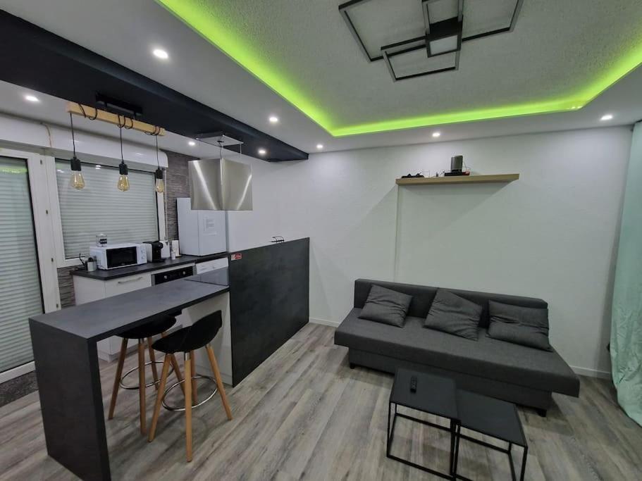 גקס Logement Atypique & Parking Gratuit מראה חיצוני תמונה